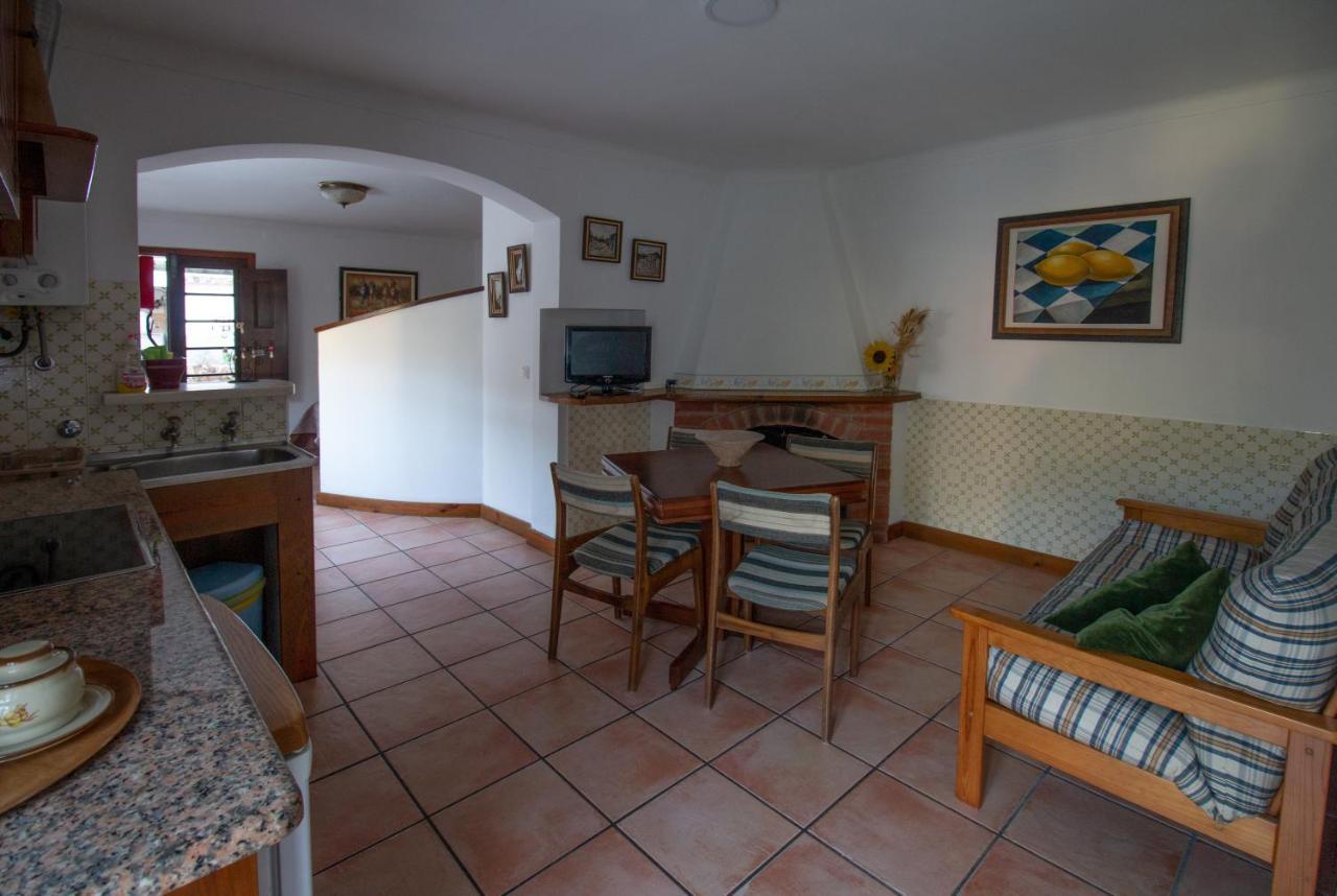 Quinta De Rio Alcaide Villa Porto de Mós Eksteriør billede